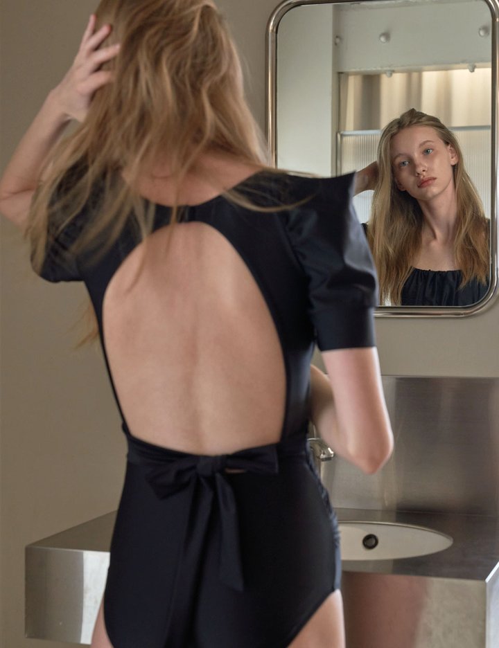 [생럭슈] 니케 블랙 수영복