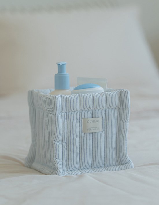 [오브히어] 패브릭 스트라이프 정사각 바구니