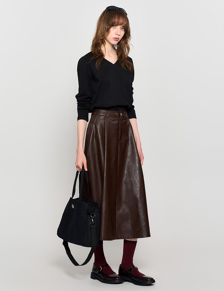 [제너럴아이디어] 에센셜 베이직 브이넥 티셔츠 BK / WBD3L01506