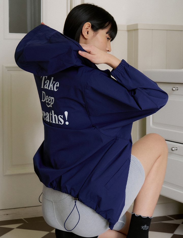 [프론투라인] 씨엘 베이직 후드 레터링 윈드브레이커