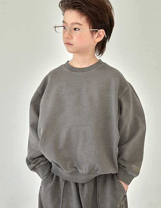 [에이마켓] 피그먼트 맨투맨_CHARCOAL (S-JM)