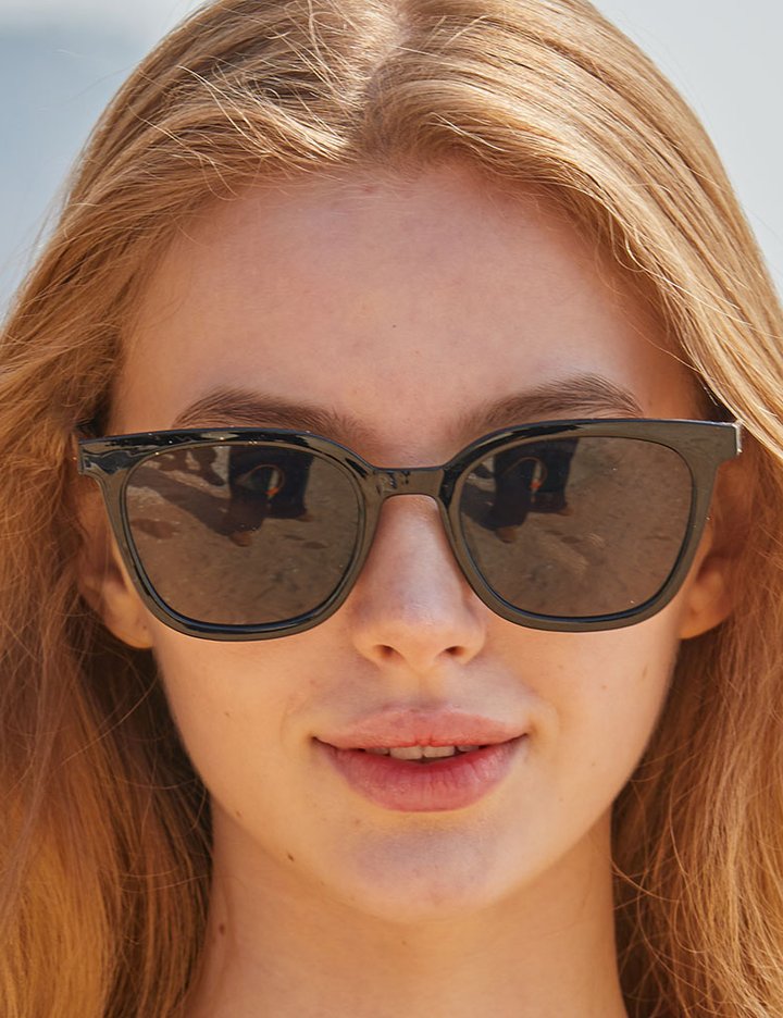 [콜릿] WOMEN 레이어드 뿔테 무지 블랙 자외선 차단 선글라스 (MGABK)