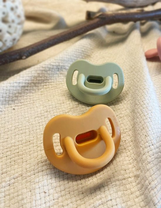 [스와비넥스] 컬러 에센스 올실리콘 쪽쪽이 2p 아나토미컬형(택1)