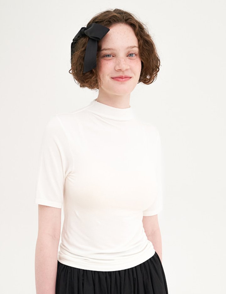 [세컨스킨] 심리스 모달 5부소매 모크넥 반팔탑 2종 (택1)