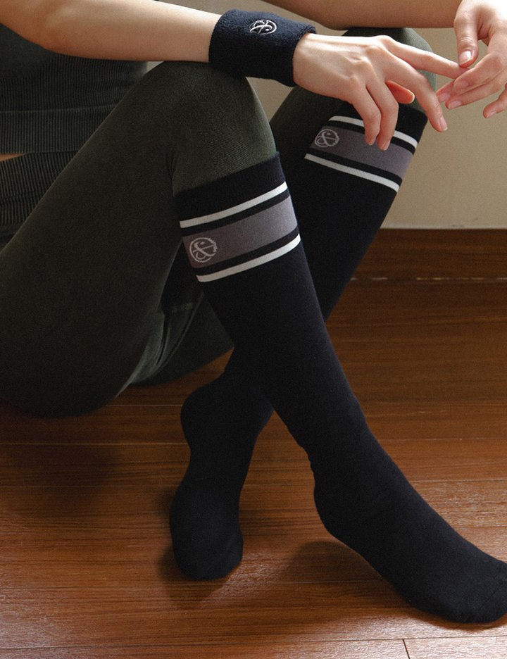 [프론투라인] 데일리 스트라이프 니삭스