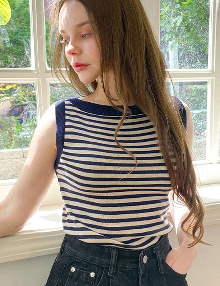 [슬로우롤리] 스트라이프 니트 슬리브리스 3 colors (택 1)