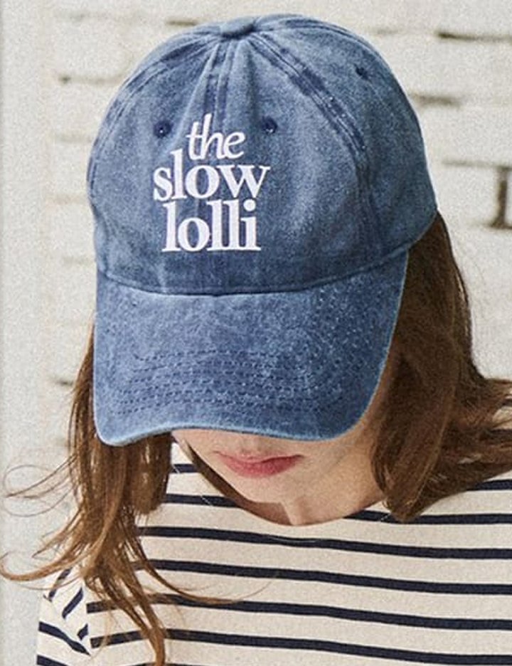 [슬로우롤리] 레터링 프린트 볼캡 - 미드 블루