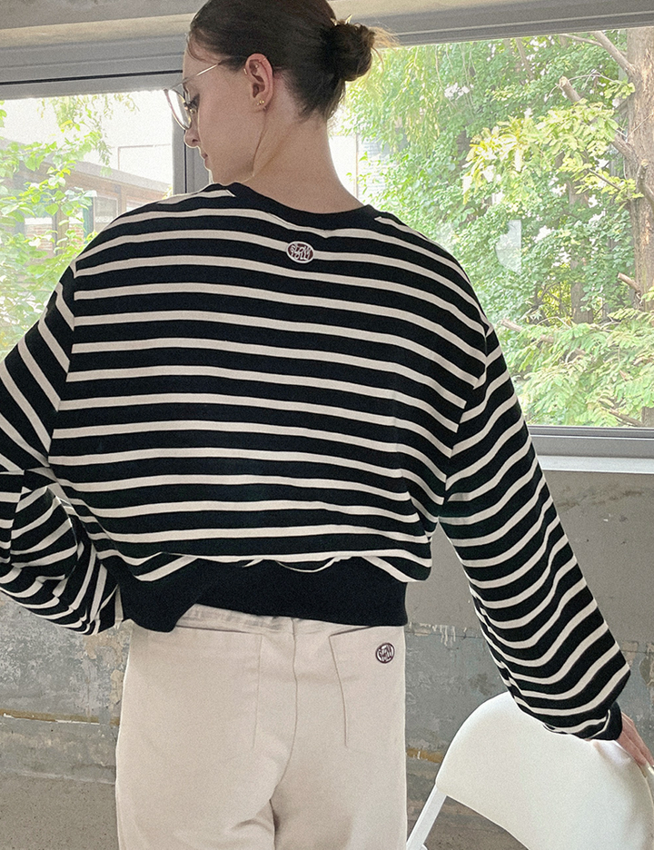 [슬로우롤리] 클래식 스트라이프 크루넥 티 2 colors (택 1)