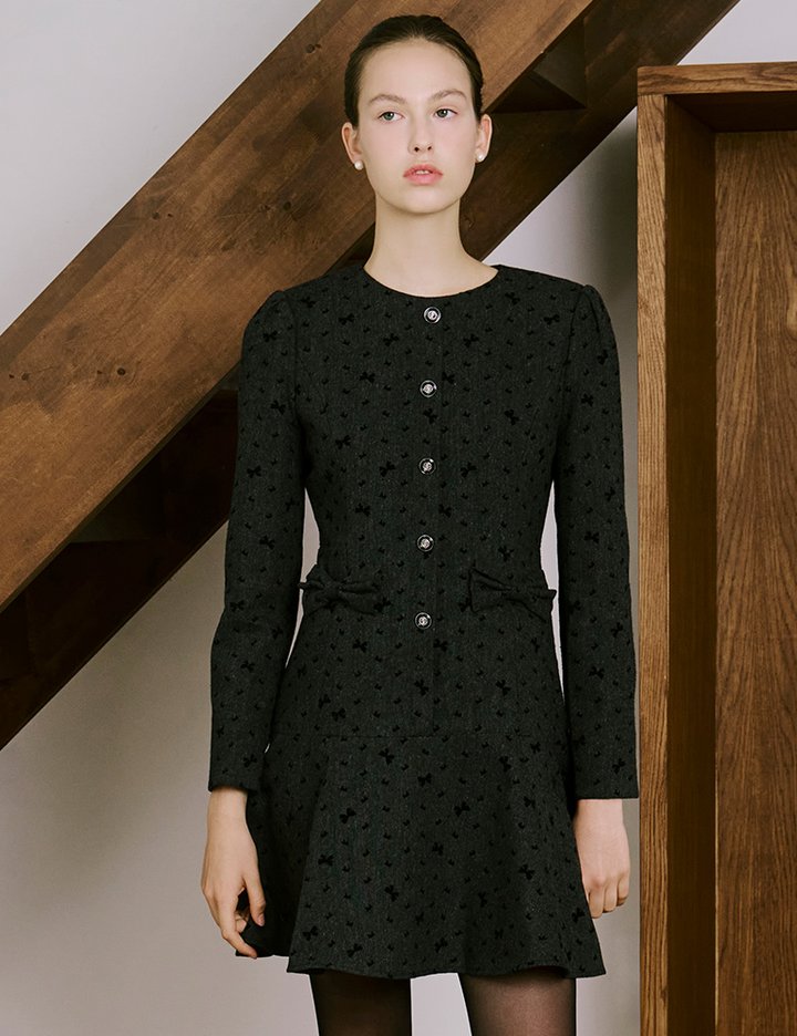 [샤틴] 리본 포인트 플레어 원피스 O254T609