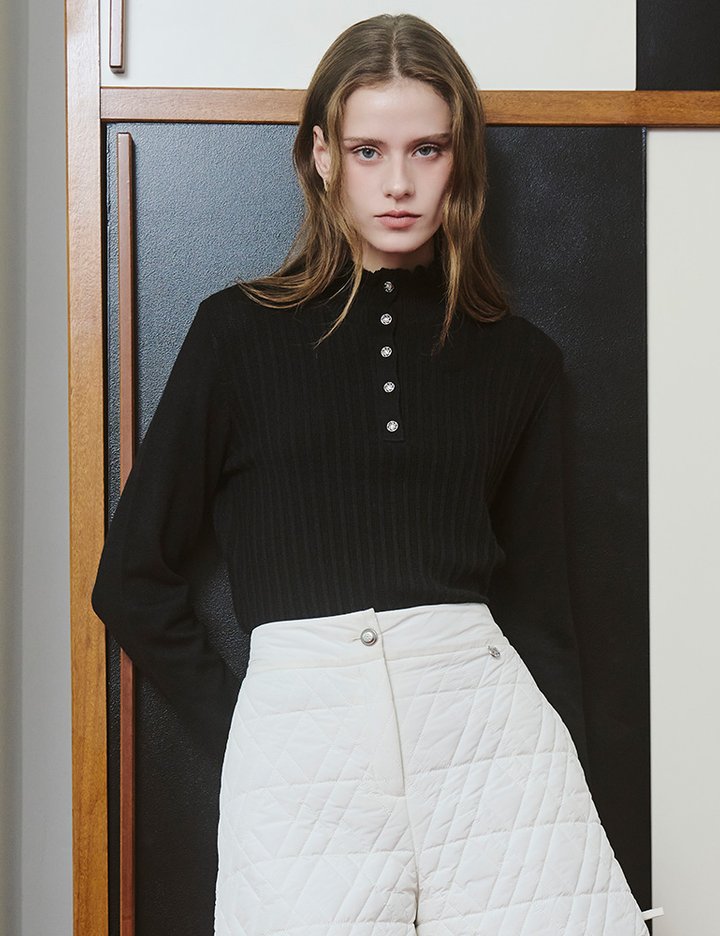 [샤틴] 프릴넥 골지 니트 O254T905