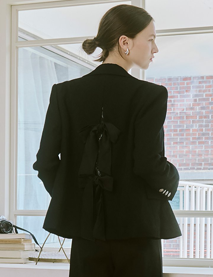 [샤틴] 백 리본 테일러드 자켓 S254B108