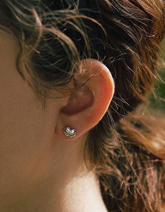 [바이이에르] 하트 (C) 디저트 마카롱 포스트 귀걸이 (콤비)