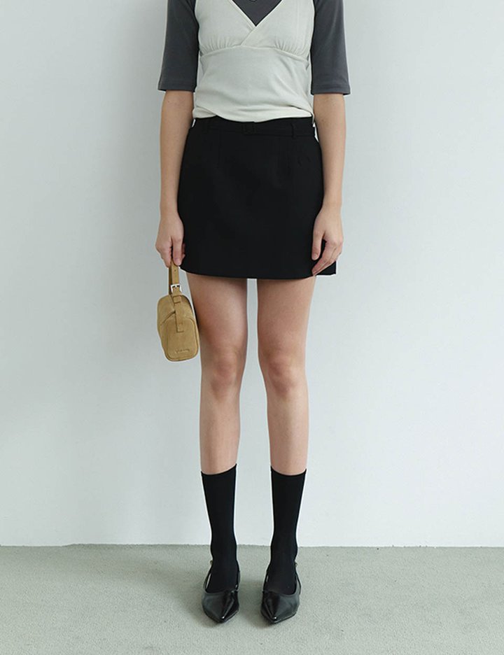 [그노노이] 벨트 미니 스커트 팬츠 (Black)