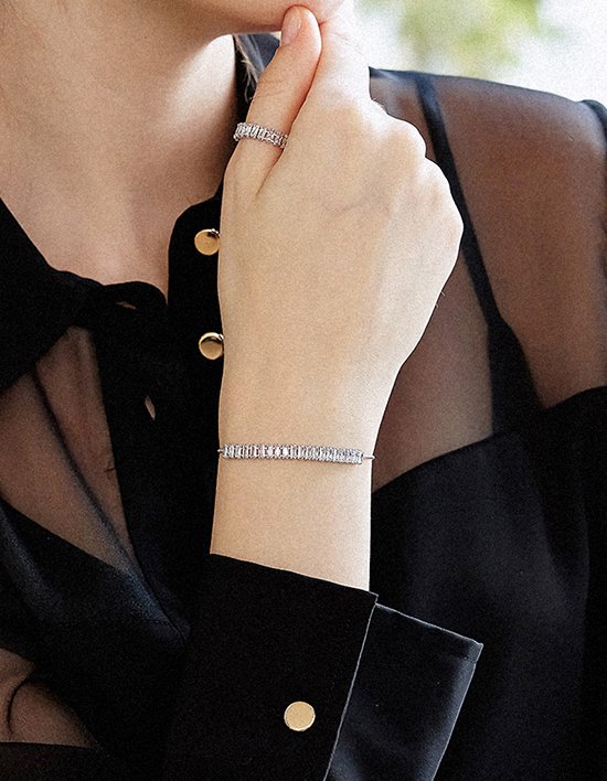 [다나버튼] 빅토리아 큐빅 슬라이더 팔찌