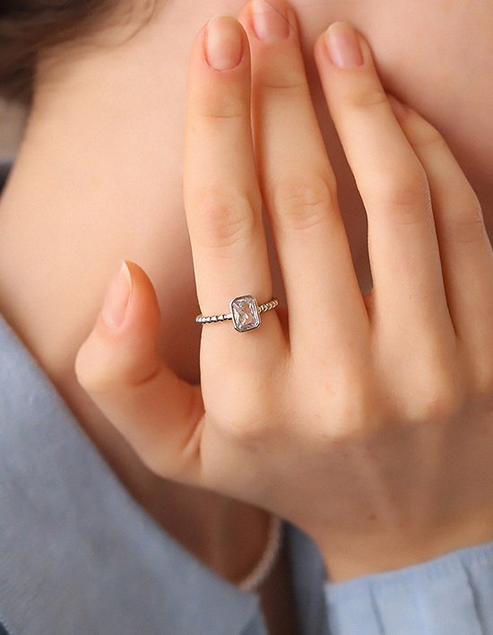 [다나버튼] 스퀘어 세레나데 반지