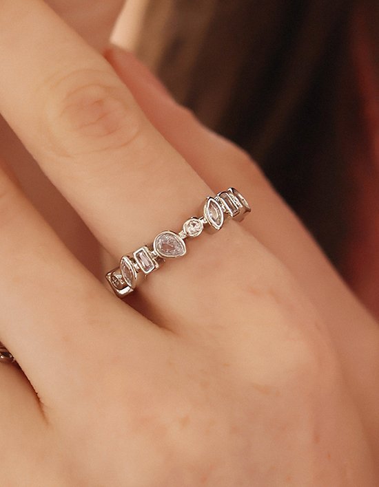 [다나버튼] 페리테일 큐빅 반지