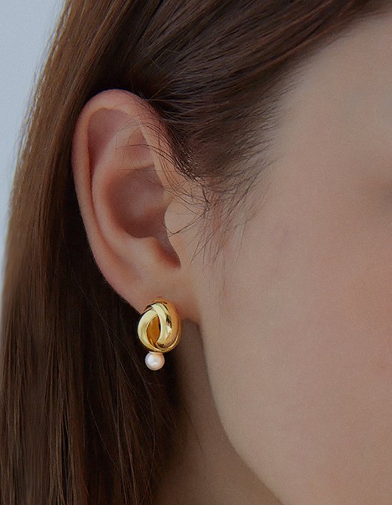 [다나버튼] 데바 볼드 링 믹스 귀걸이