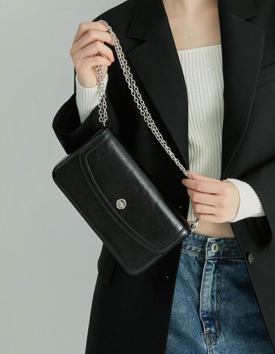 [제이에스티나 백] 레테라 스몰 체인 크로스 블랙 가방 (단품)