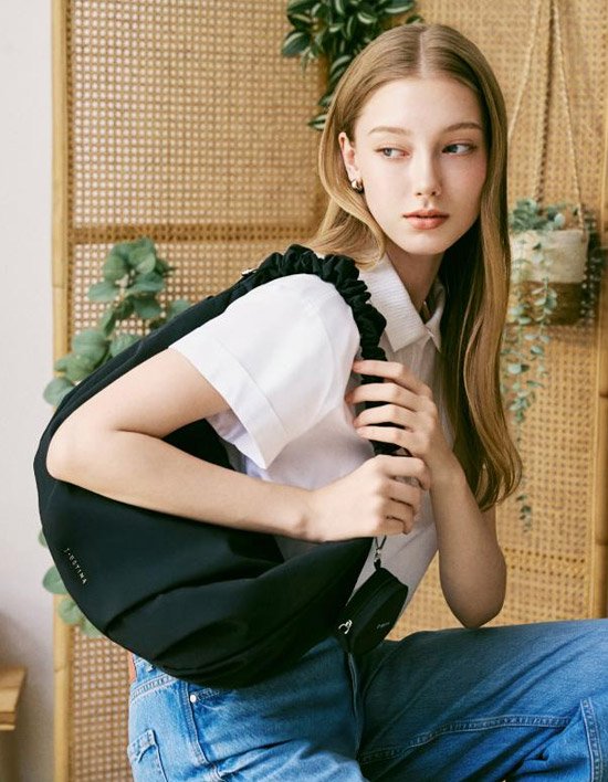 [제이에스티나 백] 코이 라지 크로스 가방 2종 택1