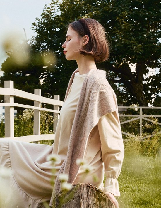 [세컨스킨] 3D 홀가먼트 울 100% 케이블 가디건 머플러 2종 (택1)