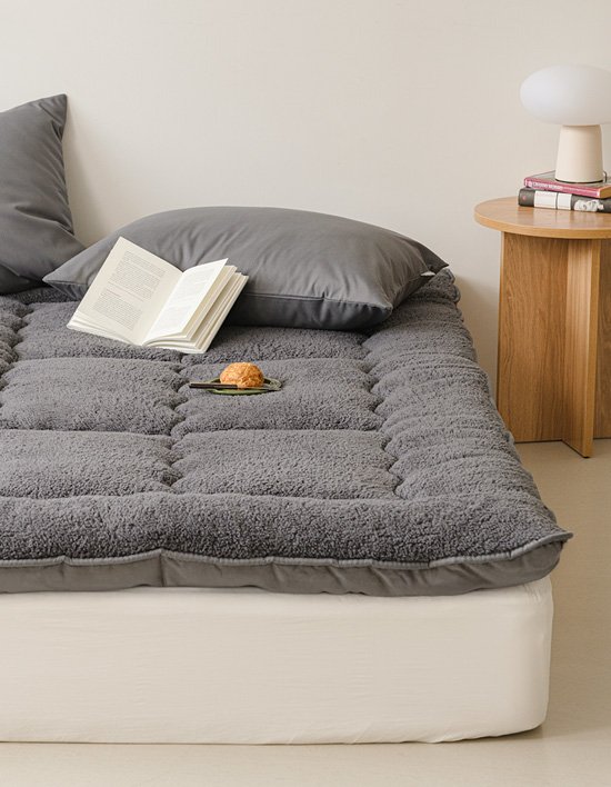 [홈즈리빙] 반반 메모리폼 침대 샌드 토퍼 매트리스 7cm 10종 (택1)