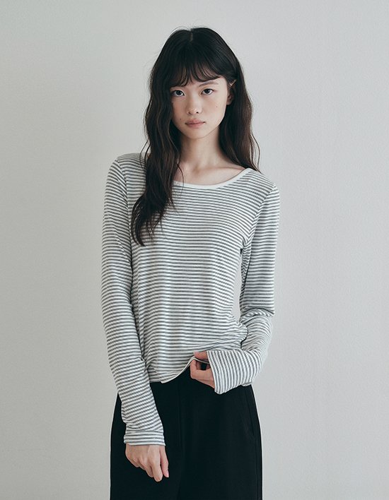 [로에일] 소프트 라운드 스트라이프 티셔츠 - 아이보리