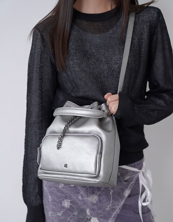 [콰니] 체인 스트링 핸들 버킷 백 2color (택1)