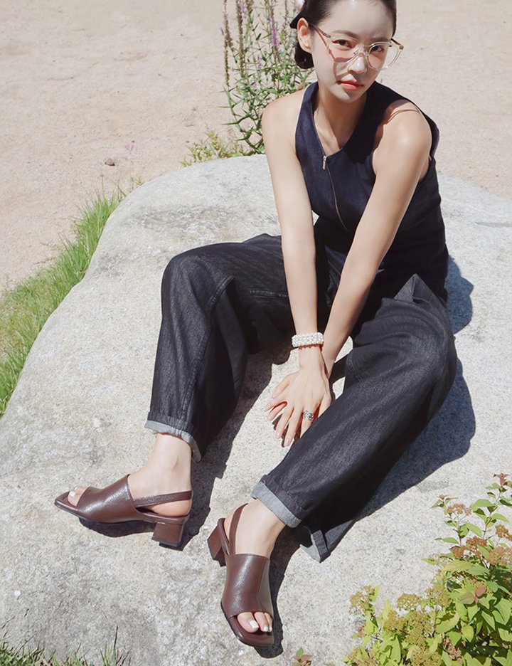 [지쎄] 천연가죽 모노 스퀘어 뮬 샌들 GIS-46257 2종 (택1)