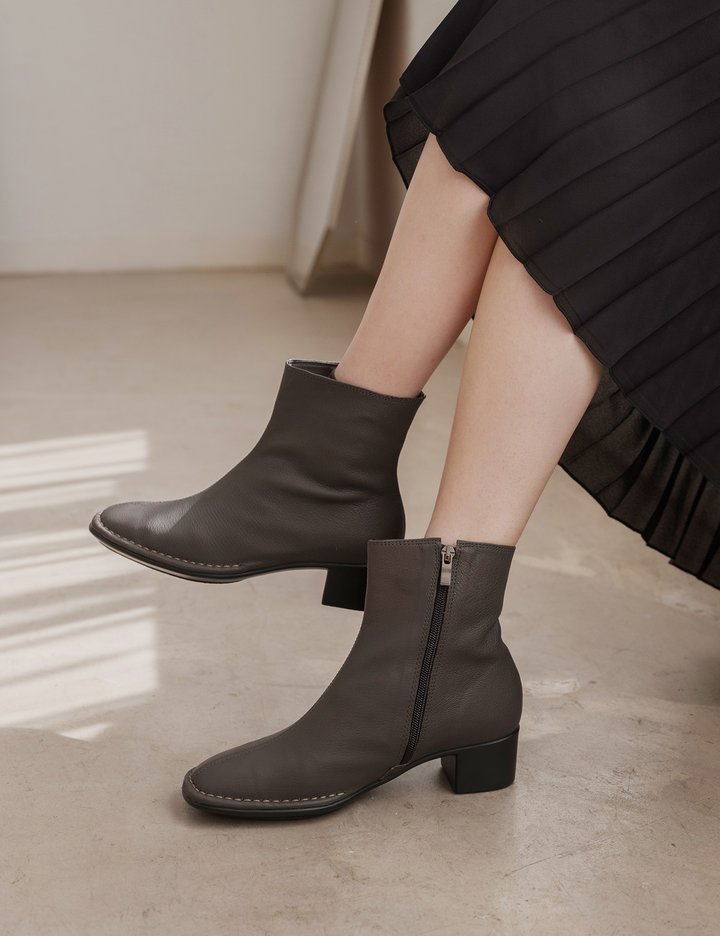 [지쎄] 천연가죽 카밀라 웰트 앵클 부츠 GIS-44269 2종 (택1)