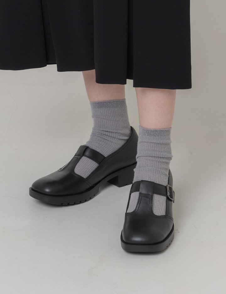 [지쎄] 천연가죽 T 스트랩 로퍼 GIS-44264 2종 (택1)