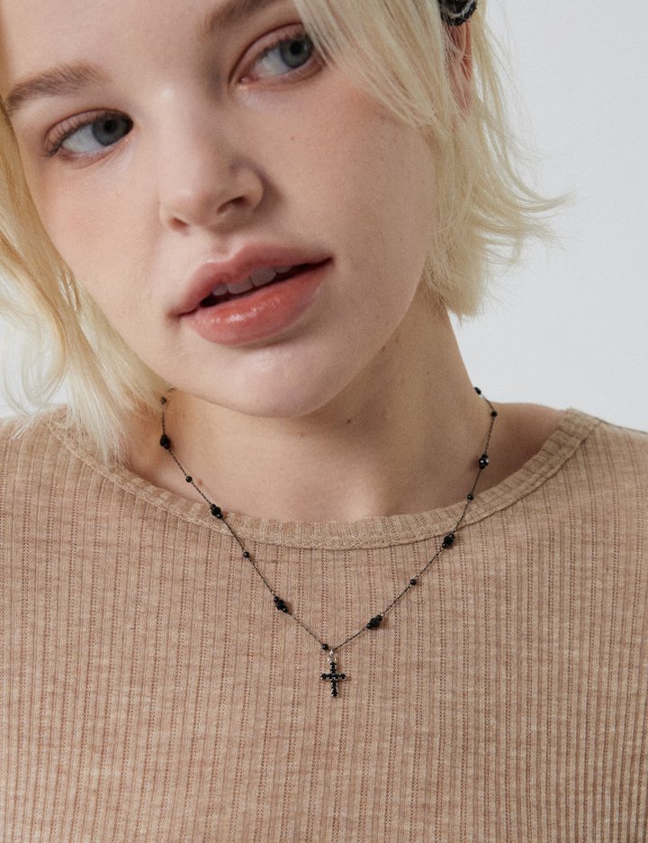 [메리모티브] 블랙 십자가 로맨틱 써지컬 체인 목걸이 (단품)