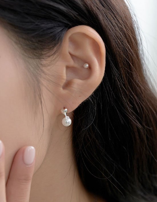 [겟미블링] 미니 하트 펄 귀걸이