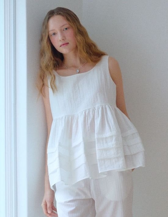 [오쿠카] 텐셀 플레어 탑 - 화이트 (FREE)