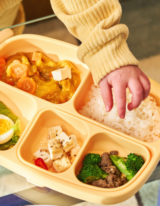 [아이냠] 실리콘 디바이더 흡착 식판 3종 (택1)