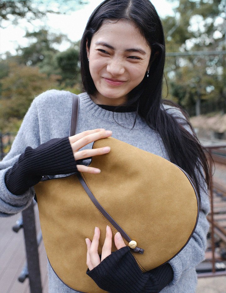 [데누]Ova Hobo Bag_Suede Camel
