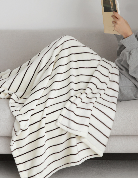 [아망떼]허그미 극세사 담요 블랭킷 특대형 150X200 8종 (택1)