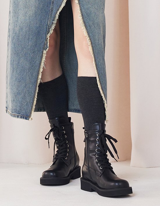 [세스띠] 라운드 솔져 레이스업 워커부츠 (BLACK)