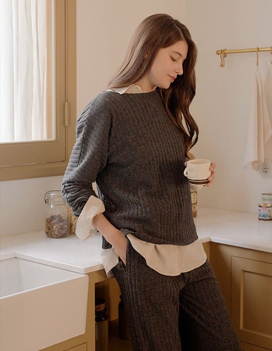 [라페어] 챠콜 골지기모 벌룬슬리브 상하의 3종 (택 1)