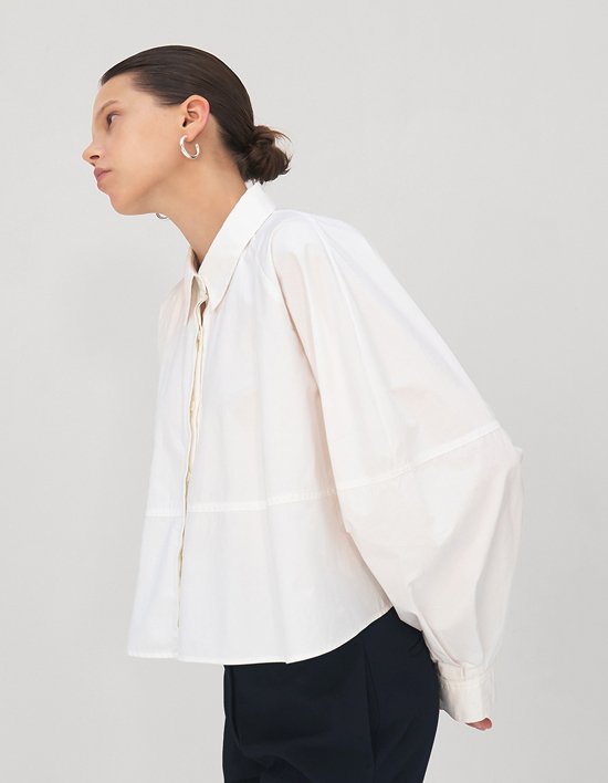 [ONE] 절개 플레어 셔츠_화이트