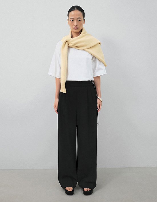 [ONE] 타이 스트랩 슬랙스_블랙