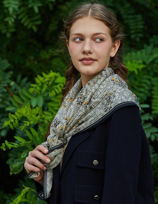 [아나메종] 패밀리어 올드 띵 실크울 스카프 (패밀리어 올드 띵)