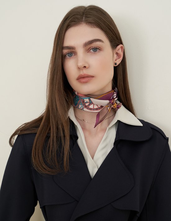 [칼린] 홀스프레임 실크 미니 정사각 스카프 4컬러 (택1)