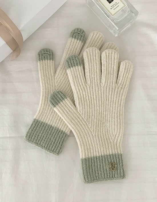 [38컴온커먼] 심볼 핑거홀 장갑 (크림)