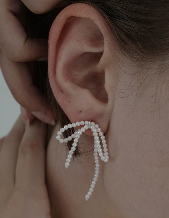 [먼데이에디션] 타이니 펄 보우 귀걸이