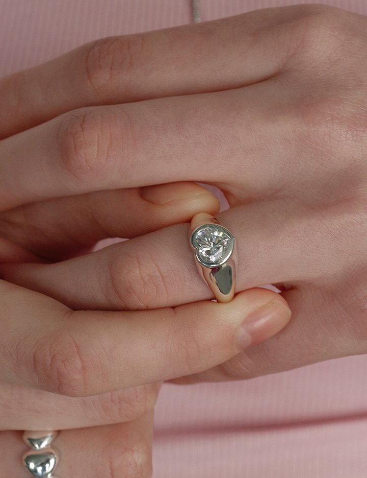 [먼데이에디션] 베이비 하트 큐빅 실버 반지