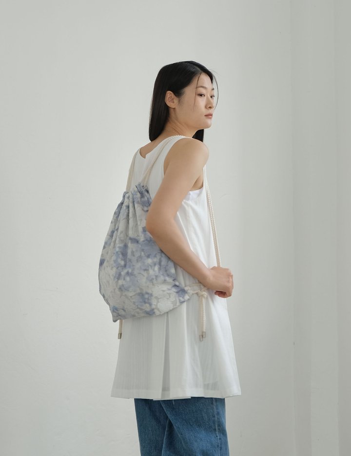 [리즘] 코모레비 스트링 백 - 블루 (Blue)